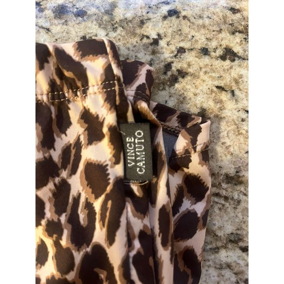 **LOT** Teen girl nice tops and pj set lot size medium mixed brands - Picture 11 of 11